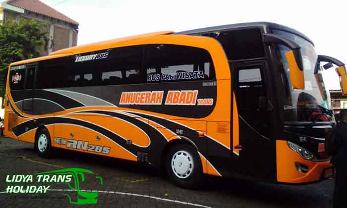 Sewa Bus Pariwisata di Surabaya Terbaru