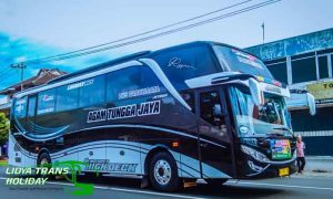 Sewa Bus Pariwisata di Mejayan