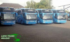 Sewa Bus Pariwisata PO Mahkota Kediri Murah Terbaru