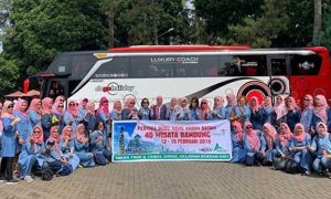 Paket Wisata Bandung Murah Dago Holiday